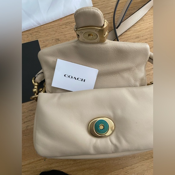 Coach Pillow Tabby shoulder bag 18 - Picture 4 of 4